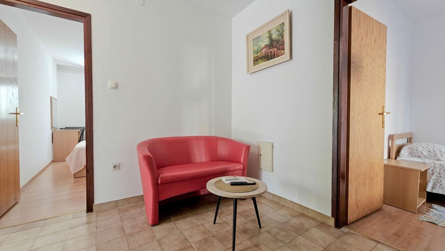 Maja One Apartment Novigrad  Bagian luar foto
